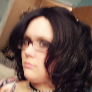 Meet your Posher, Lindsey
